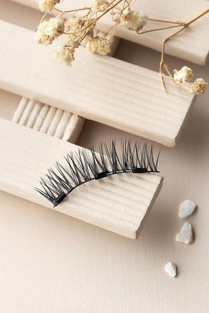Eye Lashes Product Photography