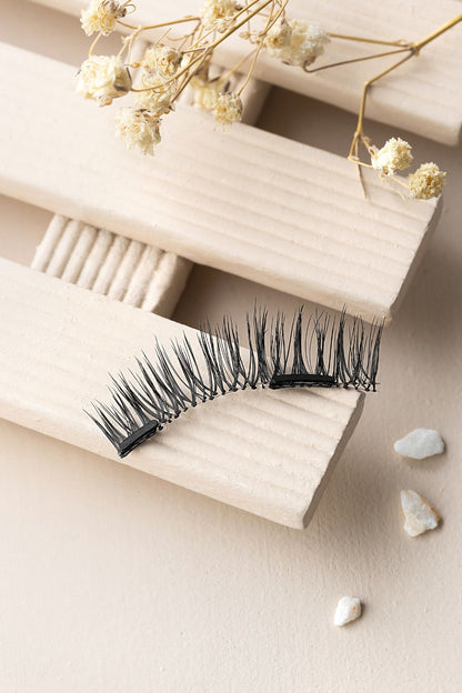 Eye Lashes Product Photography