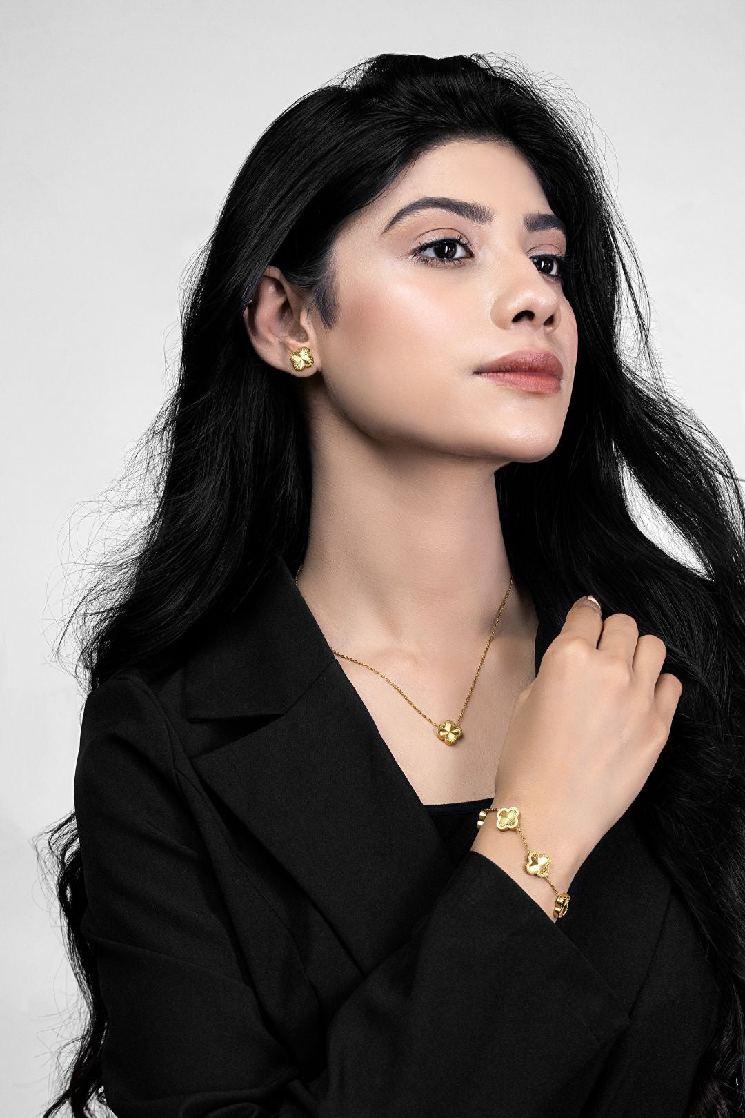 Jewelry Photography With Model
