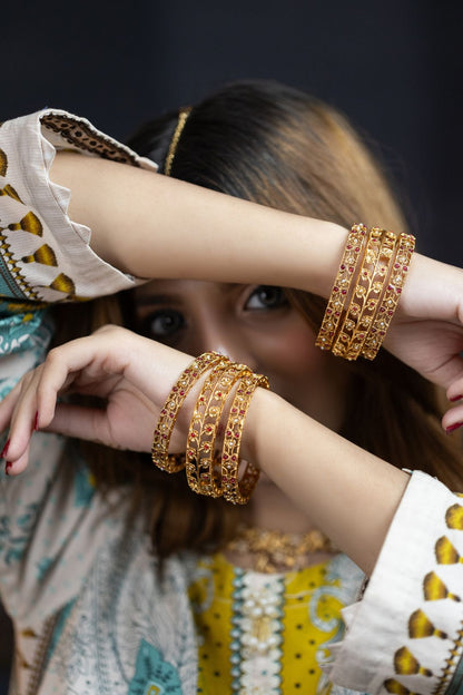 Jewelry Photography With Model