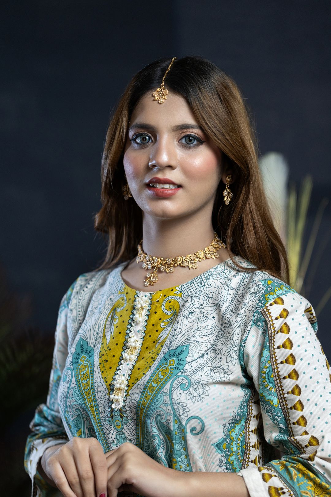 Jewelry Photography With Model